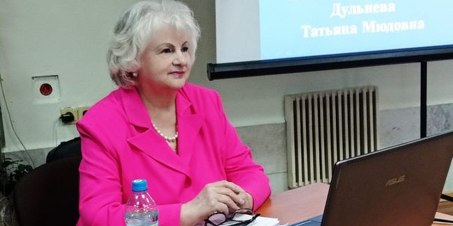 Презентовали книгу «Турнир превосходства» омской писательницы Татьяны ДУЛЬНЕВОЙ