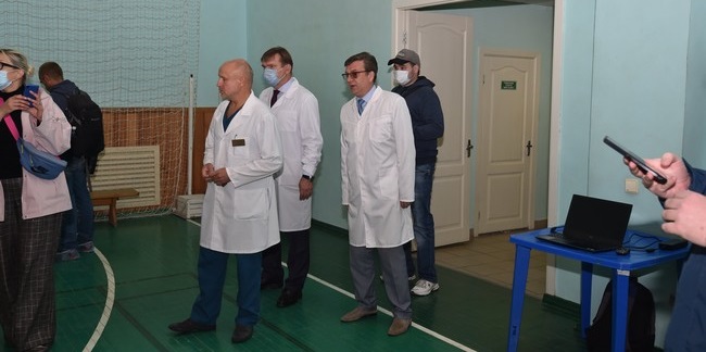 Омские и московские врачи отрицают, что навального отравили