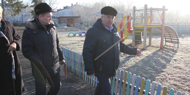 Депутат регионального парламента Степан БОНКОВСКИЙ оказал поддержку социальной сфере Исилькульского района