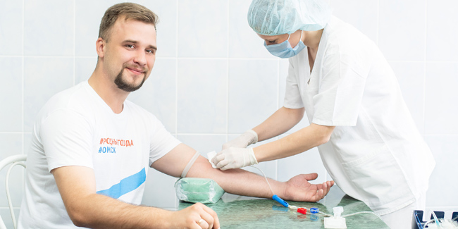 Более 50 сотрудников Омского НПЗ сдали кровь для региональных больниц