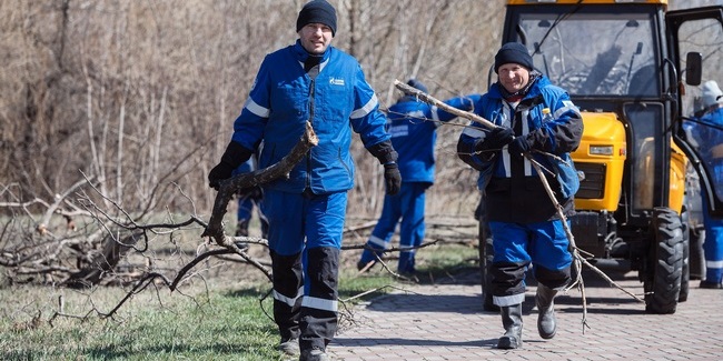 Волонтеры «Газпромнефть-СМ» провели субботник в «Птичьей гавани»