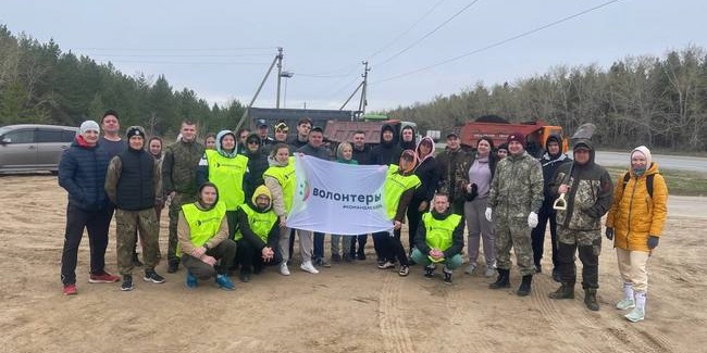 Волонтеры Сбера в Омске спасли от гибели 400 деревьев, подлежащих вырубке