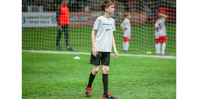 Омский НПЗ поддержал детский фестиваль по футболу «Кубок дружбы»
