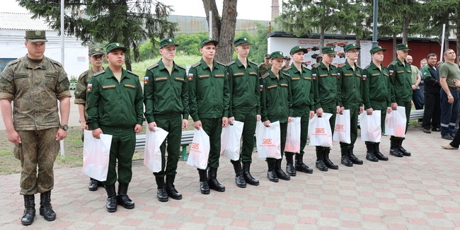 Солдаты-срочники пройдут службу на заводе «Омсктрансмаш»
