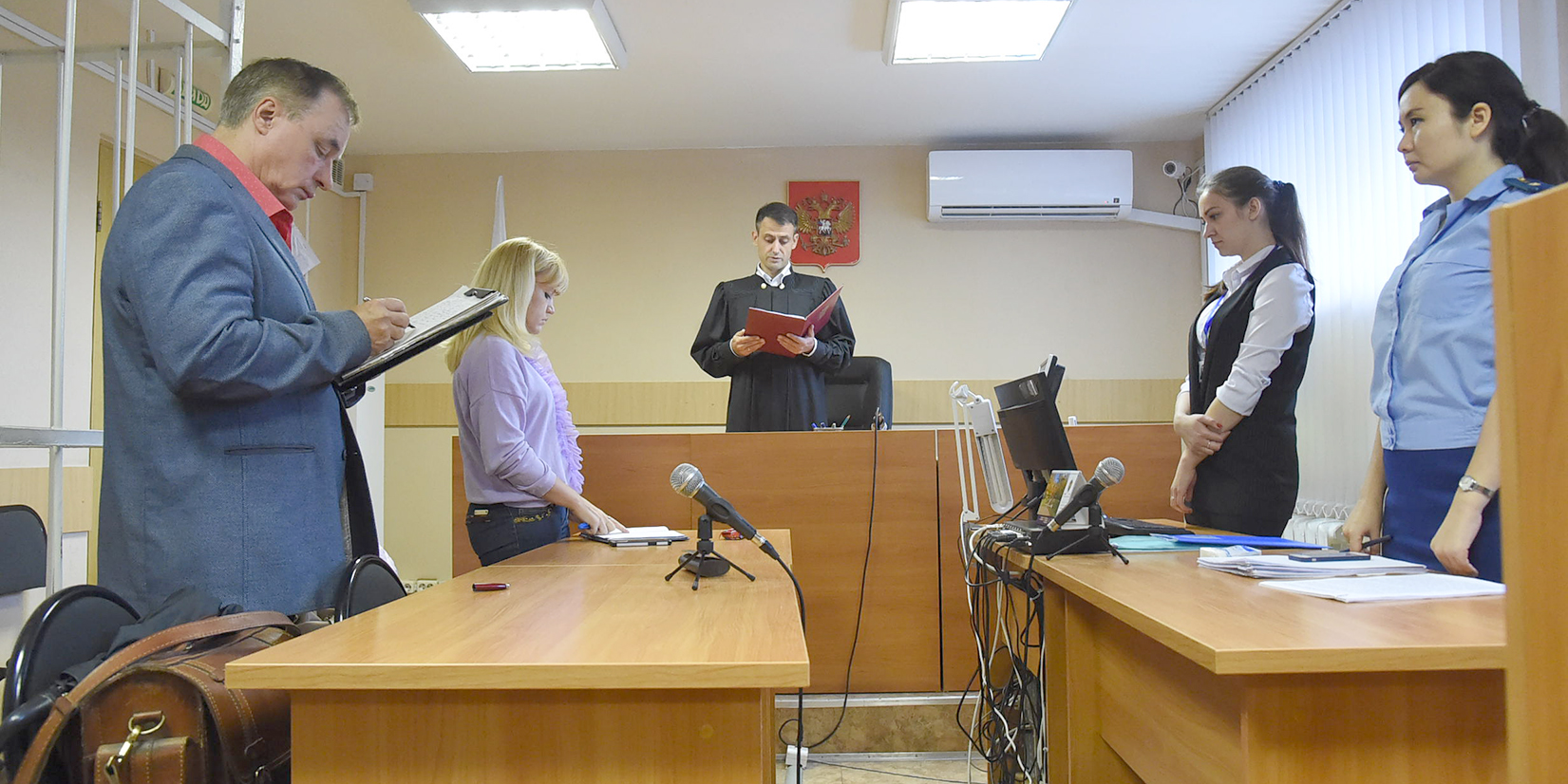 Судью сторожука попрекнули дружбой вконтакте со следователем