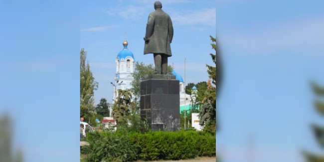 «храм и ленин несут божественные понятия»: полежаев советует омску брать пример с крымских сак