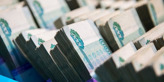 Бюджетникам омской области повысят зарплату