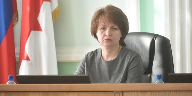 Мэр ФАДИНА изменила график личного приёма жителей Омска