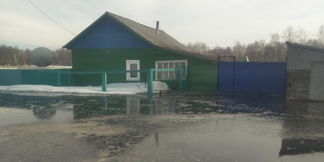 Из резервного фонда правительства Омской области выделили 2,7 миллиона на спасение затопленного Мангута