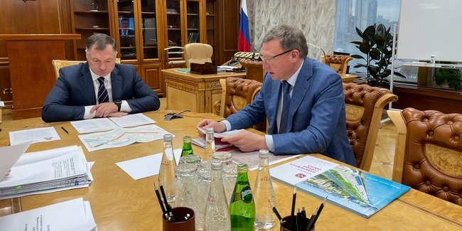 Губернатор бурков презентовал вице-премьеру хуснуллину проект реконструкции иртышской набережной в омске