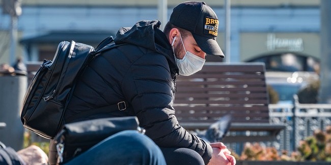 В год пандемии численность безработных увеличилась в омской области на 39%