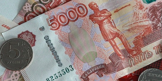 Медианная зарплата в омской области составила 31,7 тысячи рублей