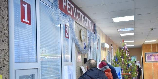 Из-за вспышки коронавируса оперштаб перевёл школы Омской области на дистант