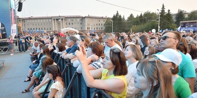 После Дня города с улиц Омска вывезли 65 тонн мусора