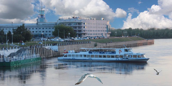 Омский речной порт неожиданно вернул отменённые прогулочные рейсы