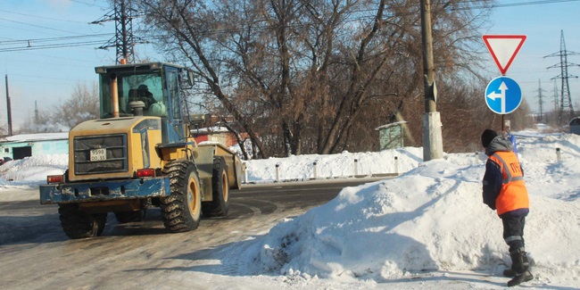 Определились подрядчики, которые будут вывозить из Омска снег