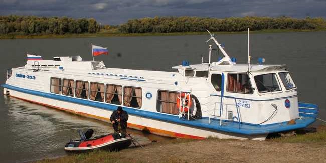 В мае два перевозчика откроют в Омской области перевозки тремя теплоходными маршрутами