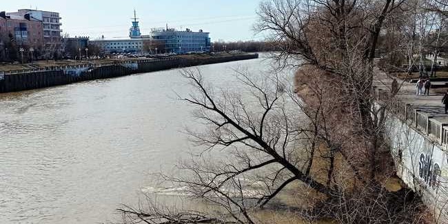 Несмотря на паводок, вода в Омской области безопасна для здоровья