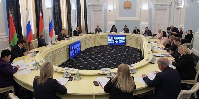 Комиссия по культуре Союза Беларуси и России провела заседание в Омске