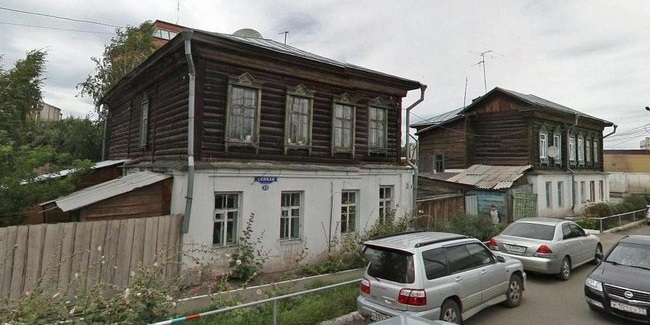 Старинный дом 1917 года постройки в центре Омска постановили снести
