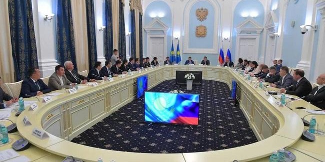Предприятия из Омска планируют открыть новые заводы в Казахстане