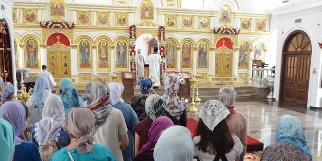 В Омске освятили воссозданный восемь лет назад Воскресенский собор