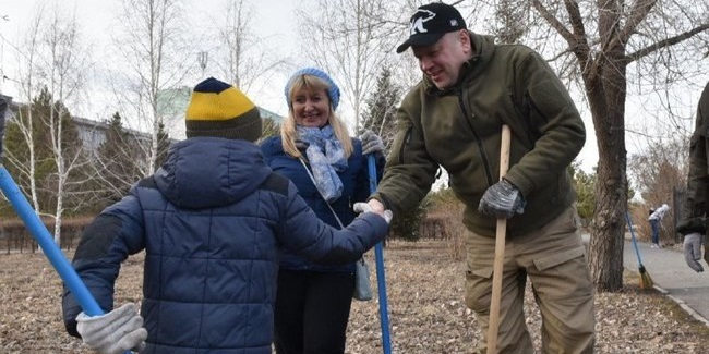 Власти Омска определились с датой общегородского осеннего субботника