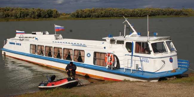 Последние рейсы теплоходного маршрута между Омском и Большеречьем состоятся на выходных