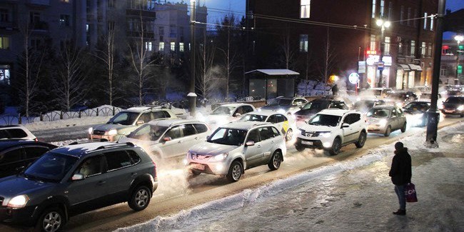 Местами в Омской области сохранится опасный гололёд