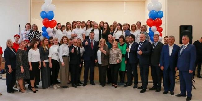 Через два месяца после начала учебного года в Омске открыли ещё одну закрывавшуюся на ремонт школу