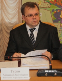 Турко занял место гамбурга в мэрии омска