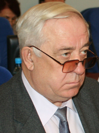 СНИЦАРЮ дали 2 года