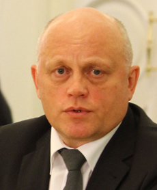 Губернатор омской области виктор назаров: 