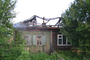 В Омске горели 3 дачи и 13 гаражей