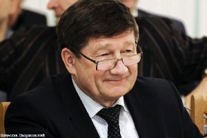 Двораковский обещал, что в омске на новые дороги будет выделяться не менее 850 миллионов рублей в год
